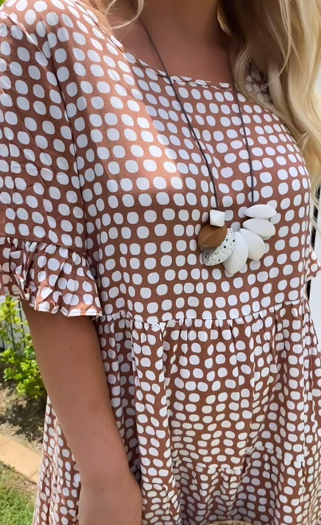 Zora - Sable Short-Sleeve Midi Dress