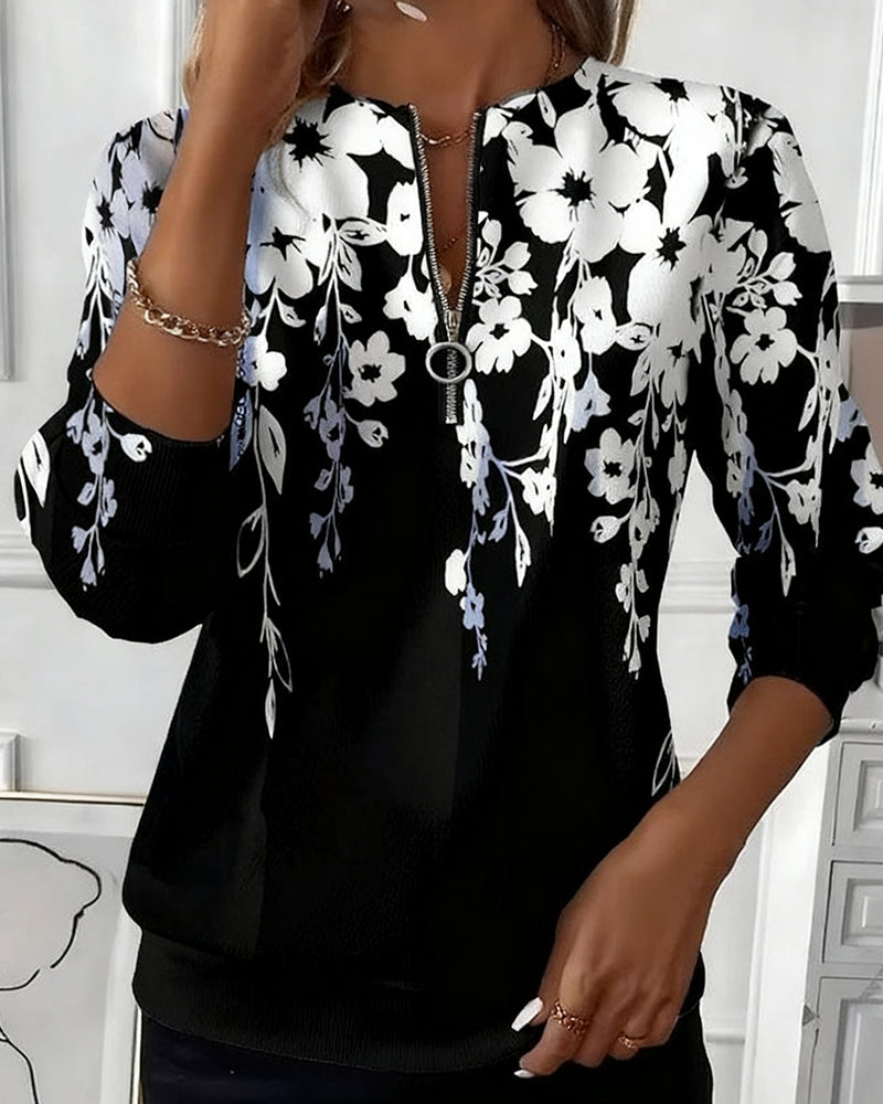 Jasmine - Printed Sweatshirt with Half Zipper and Collar