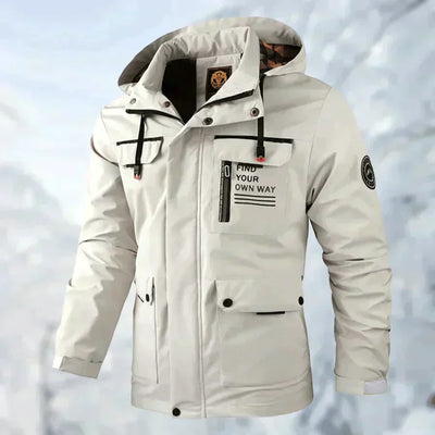 Berenike – Comfortable Wind- and Waterproof Outdoor Jacket