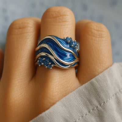 Vintage Golden Ocean Wave Ring