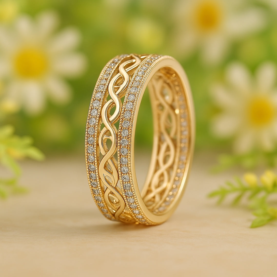Radiant Hollow Gold Ring